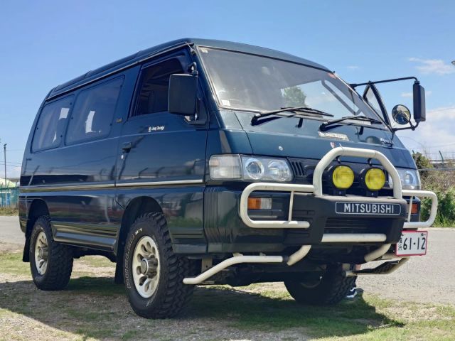 1993 Mitsubishi Delica Star Wagon Exceed